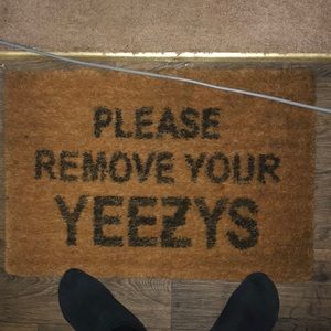 Yeezy door mat 350 boost shoes chrome hearts hat bundle